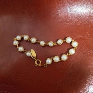 MUST BUNDLE - Elegant Gold and Pearl Bracelet